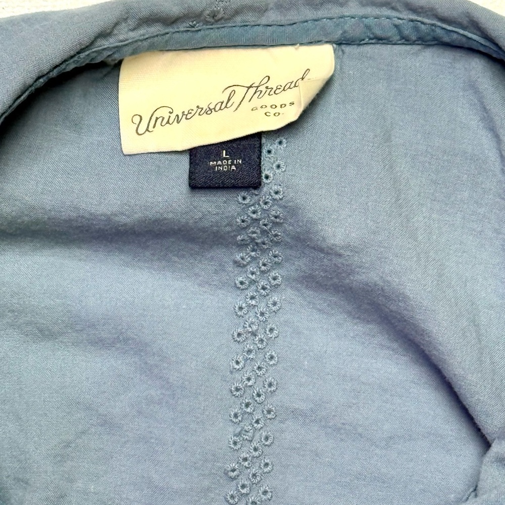 Universal Thread Light Blue Floral Eyelet Button-Up Shirt - Picture 4 of 8